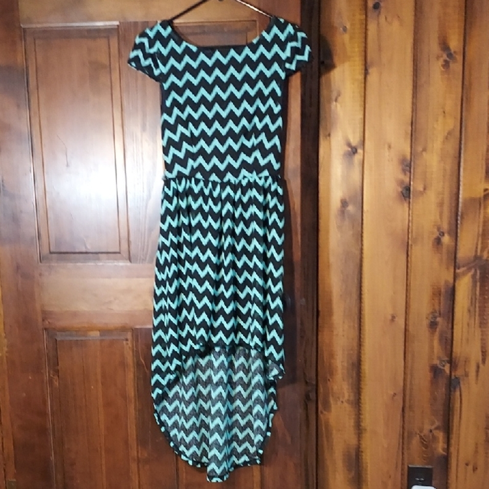 Chevron Patterned High-Low Dress